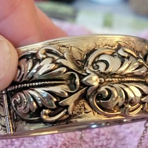 Vintage silver/gold tone Bangle Bracelet